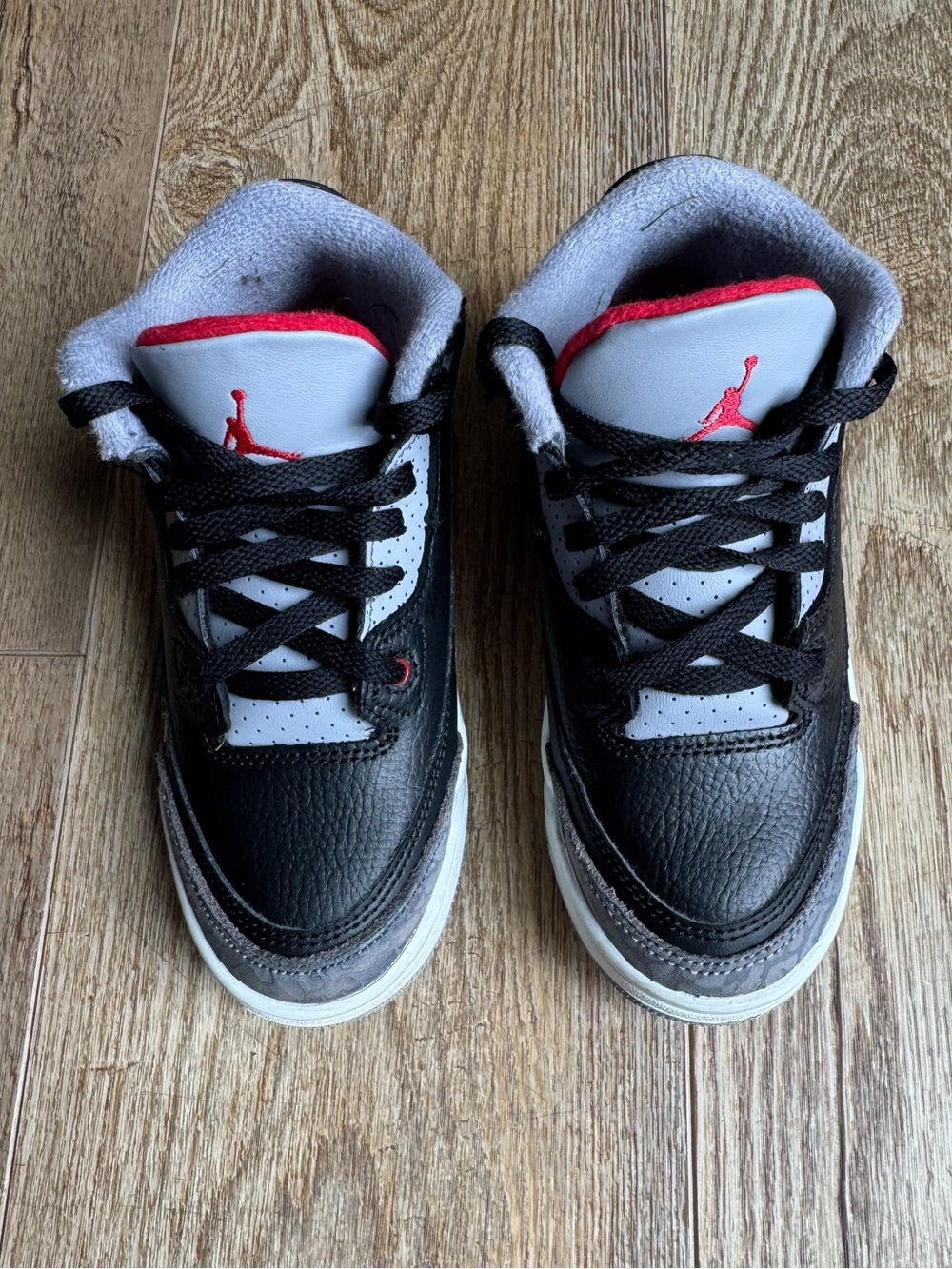 Jordan 3 black cement 12c